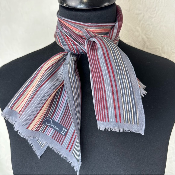 Oscar de la Renta II 70s RARE Vintage Bow Scarf - Picture 4 of 12